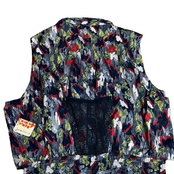 Free People Women's Multicolor Geometric Off The Grid Printed Vest Small - Picture 2 of 6